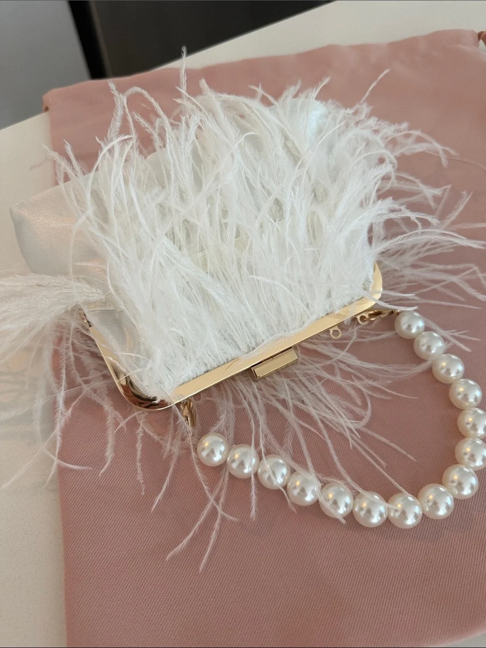 Elegant White Feather & Pearl Evening Clutch